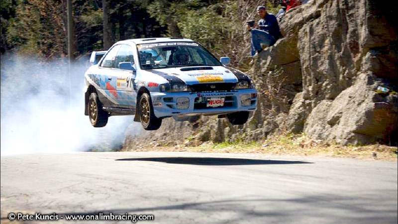 Illustration for article titled Empire State Performance Rally Seeks Volunteers To Return To Tarmac